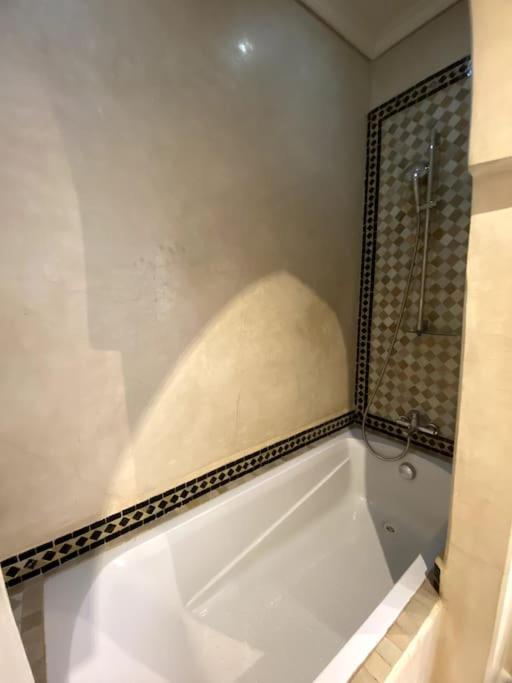 Riad Kismet Marrakech - Tap to explore photos