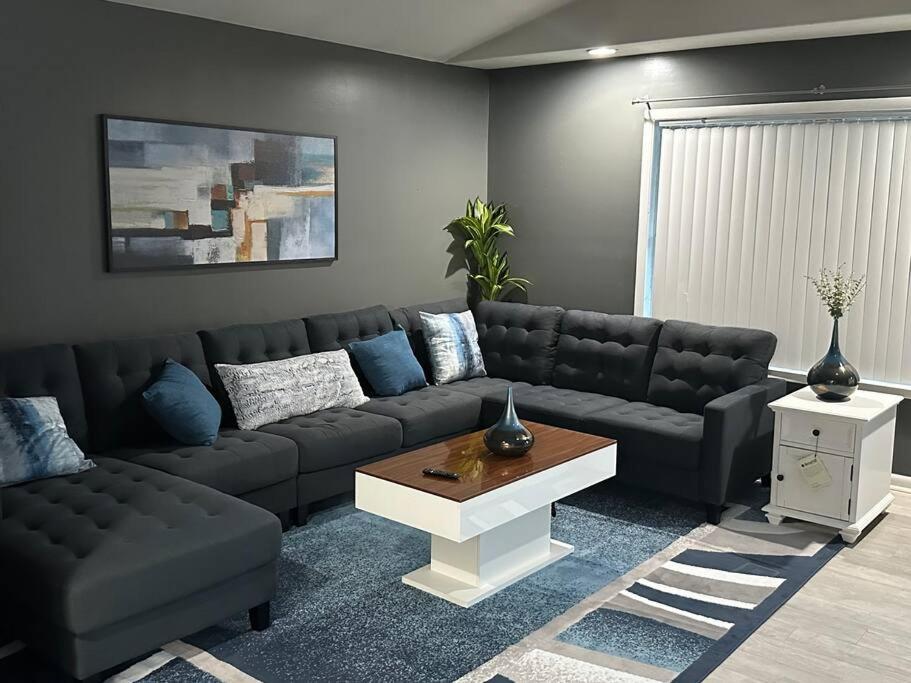 Retreat to my Contemporary Home image