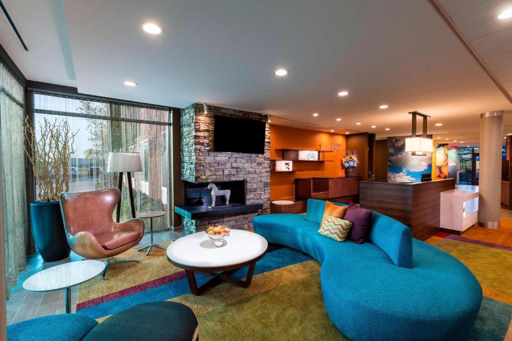 Fairfield Inn & Suites by Marriott Dallas Waxahachie image
