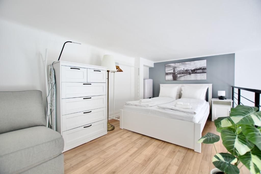 Studio Apartments by Hi5- Cozy Studio, Budapest