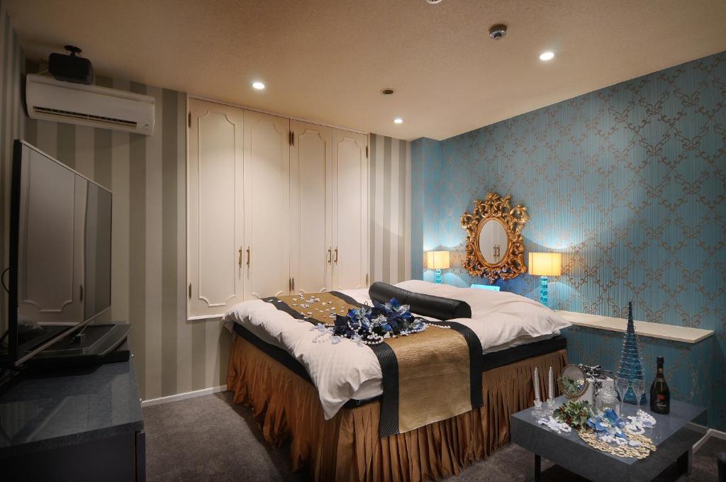 Hotel Blanc Chapel Christmas Sakai (Adult Only) photo 1