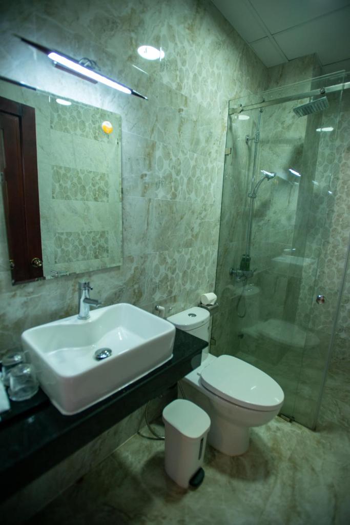 Tea leaf Hotel