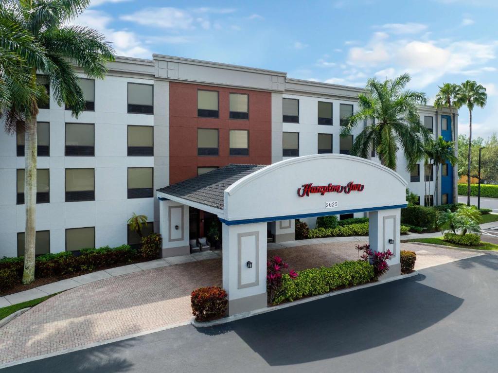Hampton Inn West Palm Beach Florida Turnpike image