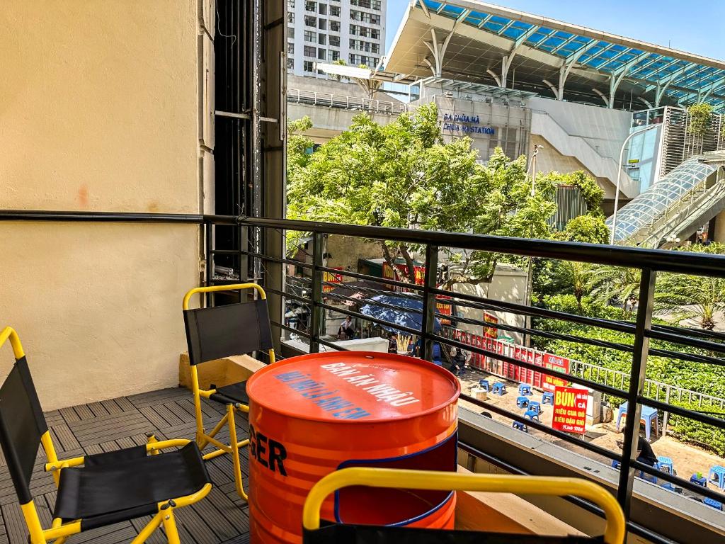 Delightful amoureux chùa hà