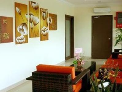 GM Holiday Hotel photo 3