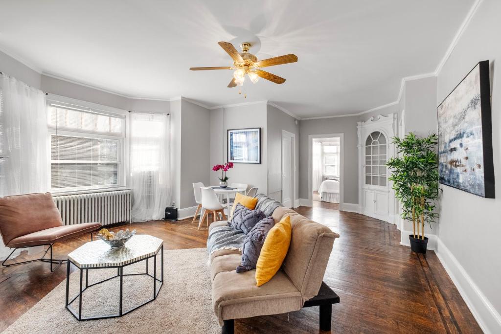 Upenndrexel Lovely 2br Apt image