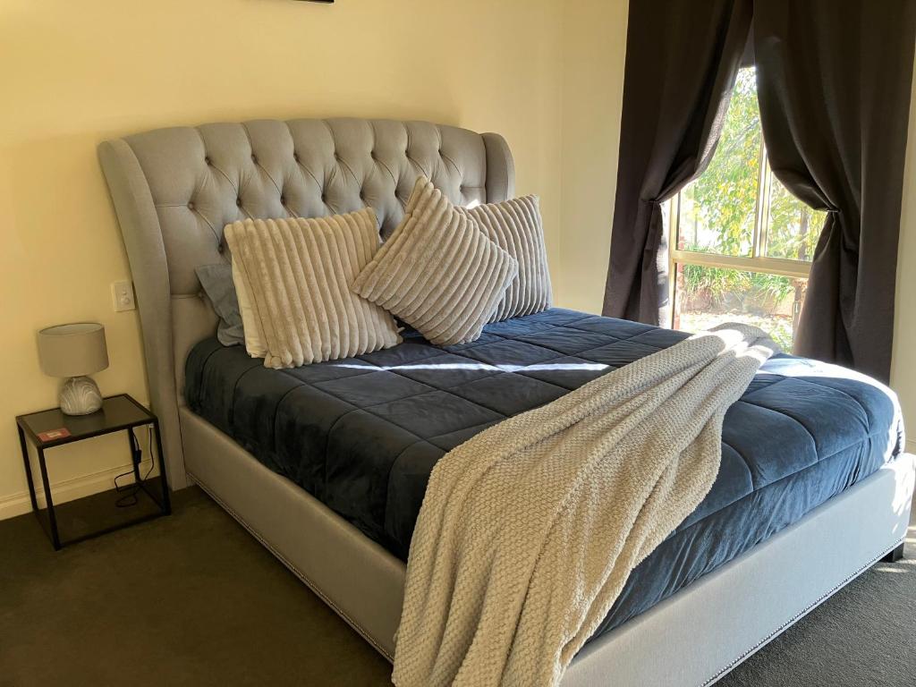 James Court Suite