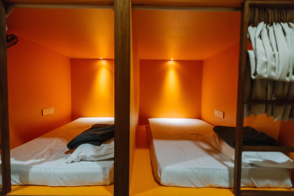 Номер (Кровать в общем 8-местном номере для мужчин и женщин), Magpie Residence