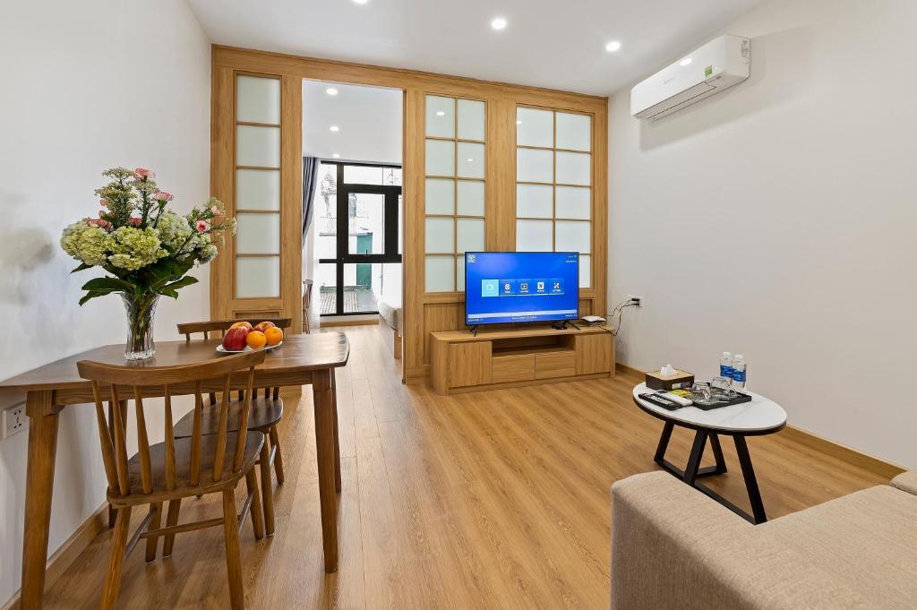 22Housing Luxury Apartment 81 Linh Lang