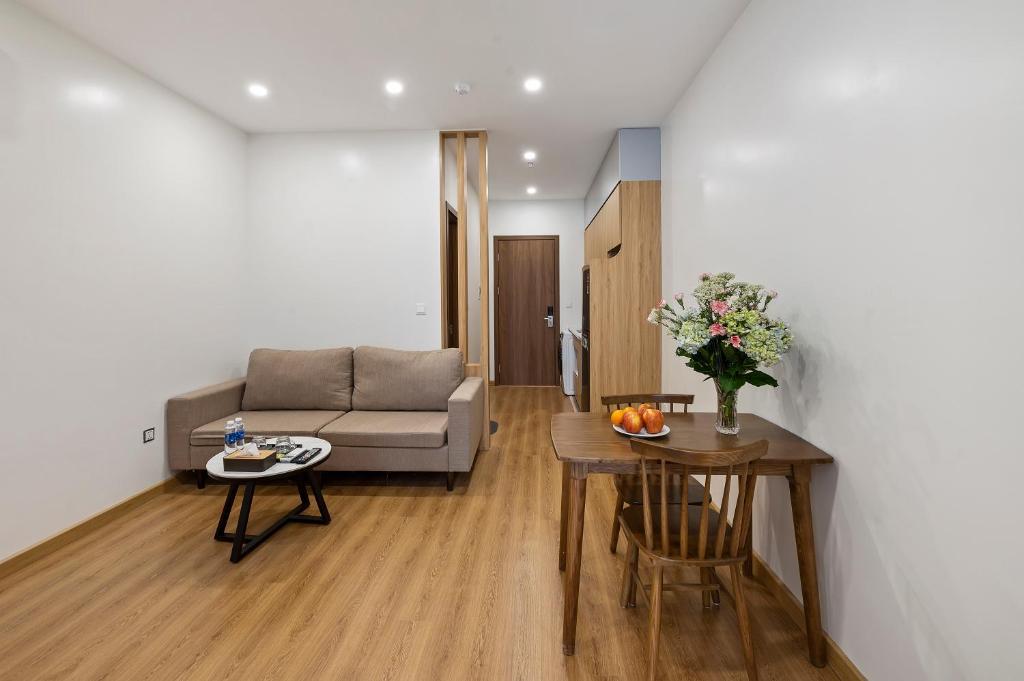 22Housing Luxury Apartment 81 Linh Lang