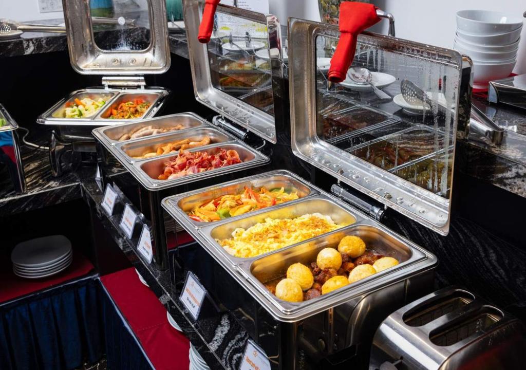 Golden Sun Hotel Trendy