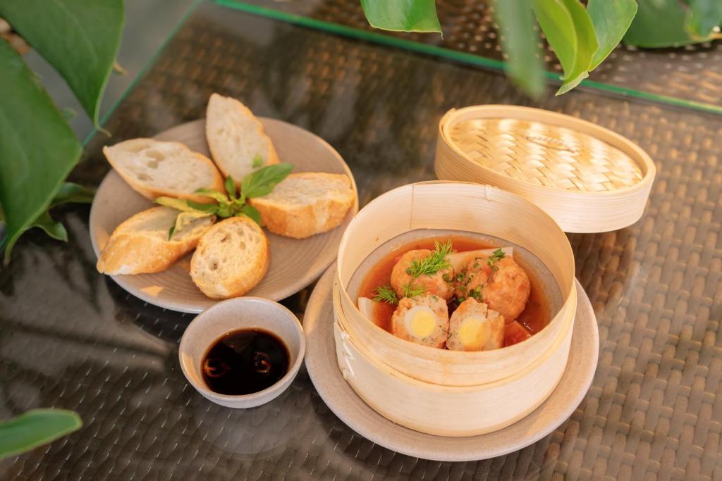 Khách sạn Sông Tiền 