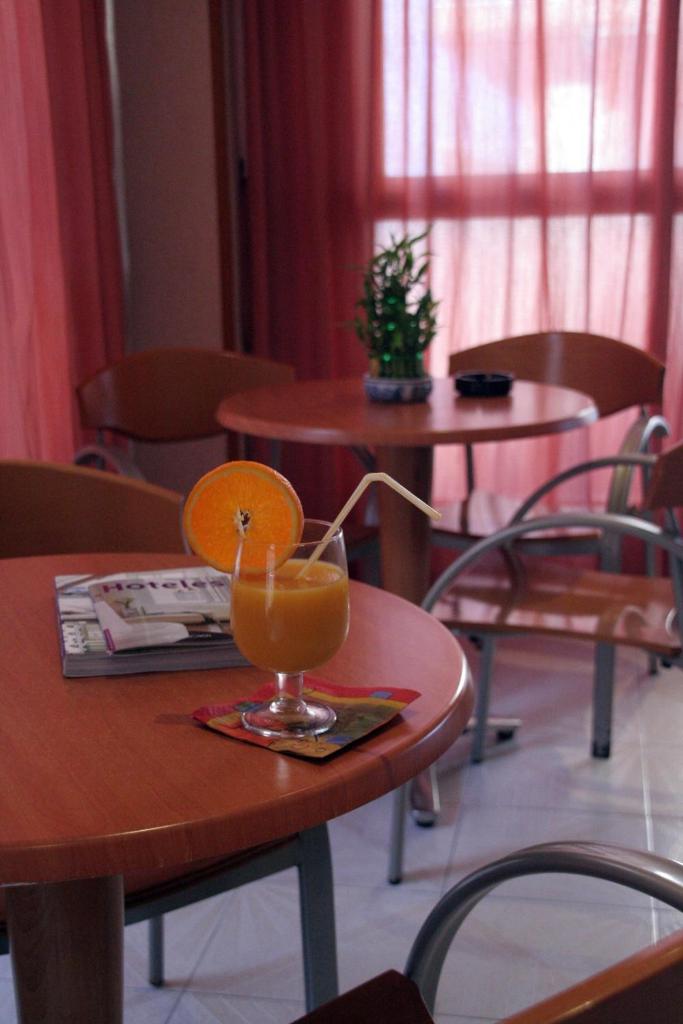Hotel Levante photo 4