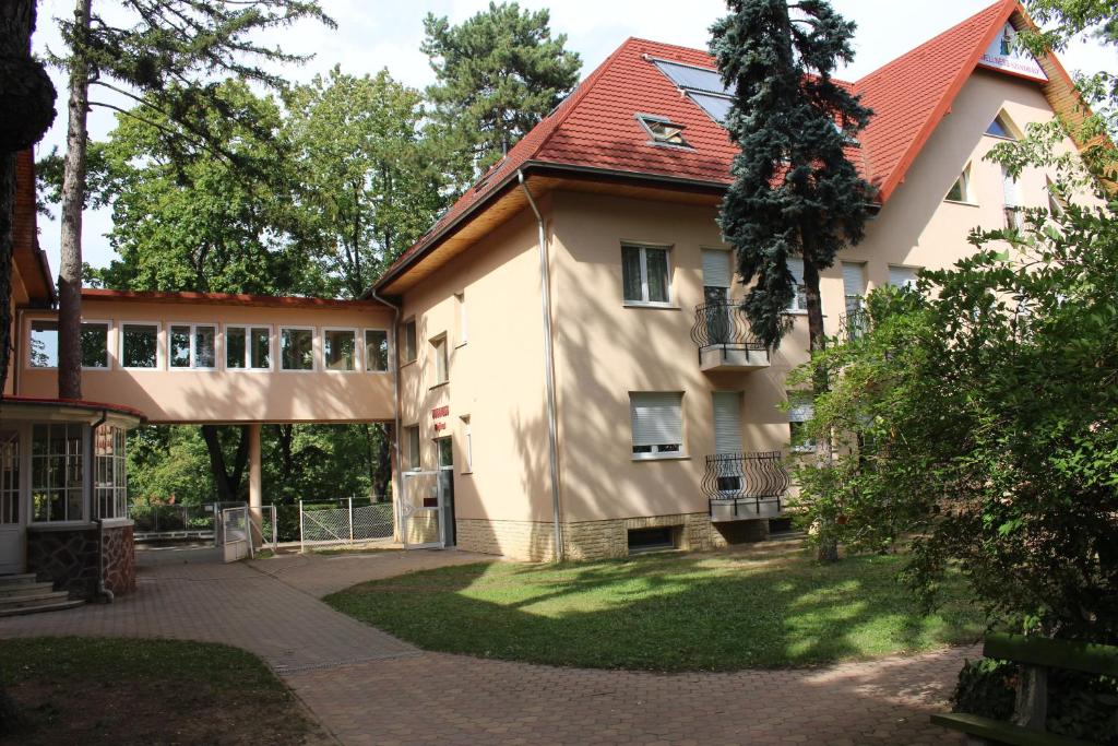 Wellness Hotel Szindbád photo 3