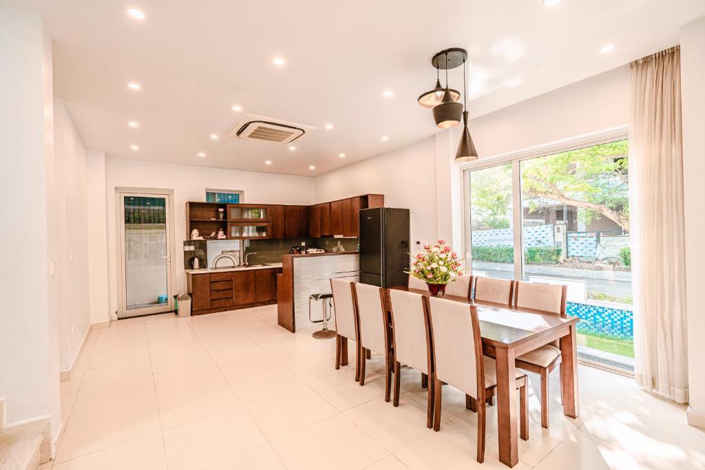 SB63 villa/ căn góc 280m2/ FLC Samson