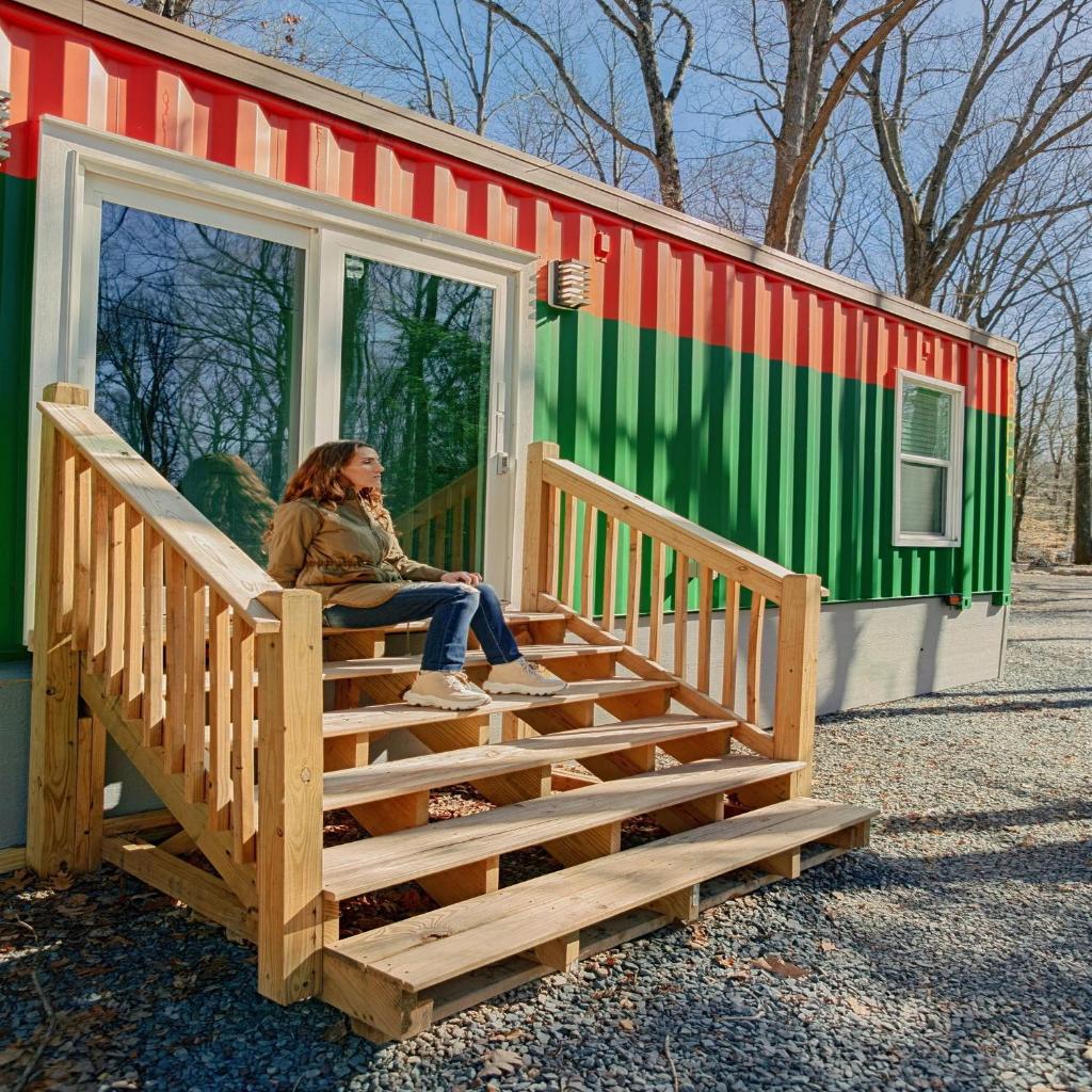 Camptel Poconos Tiny Homes image
