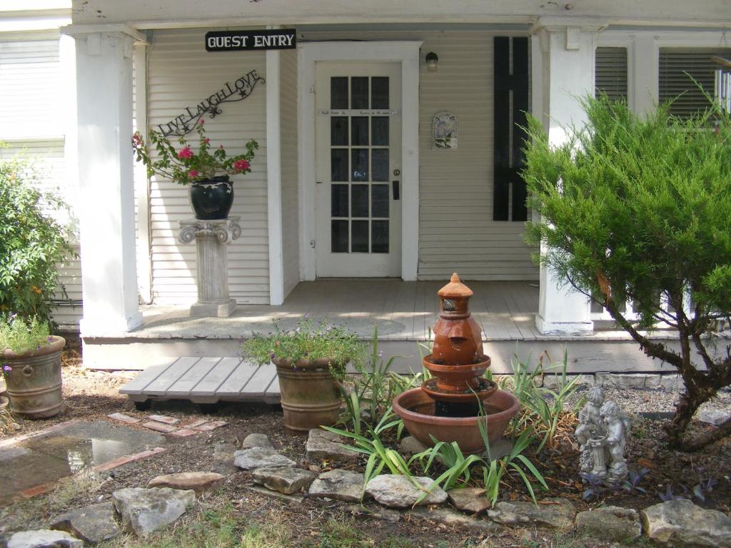 PriceHouseInn photo 2
