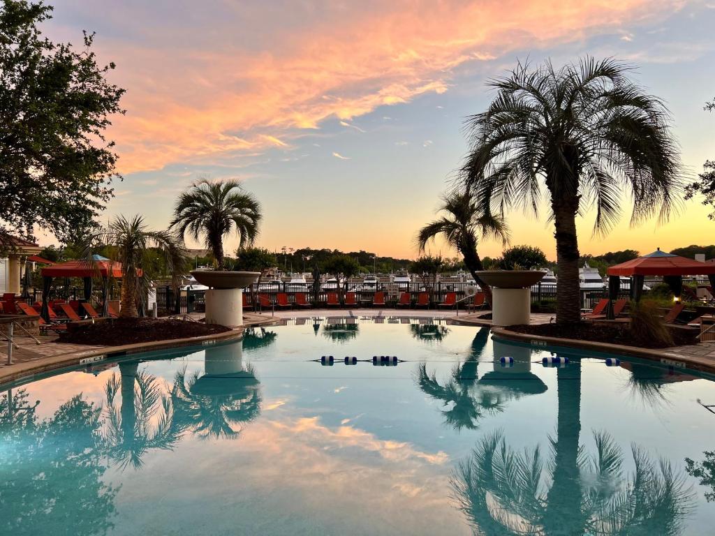 Marina Inn At Grande Dunes image