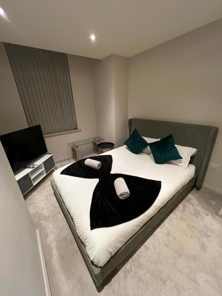 Central Leeds - Modern Spacious Apartment