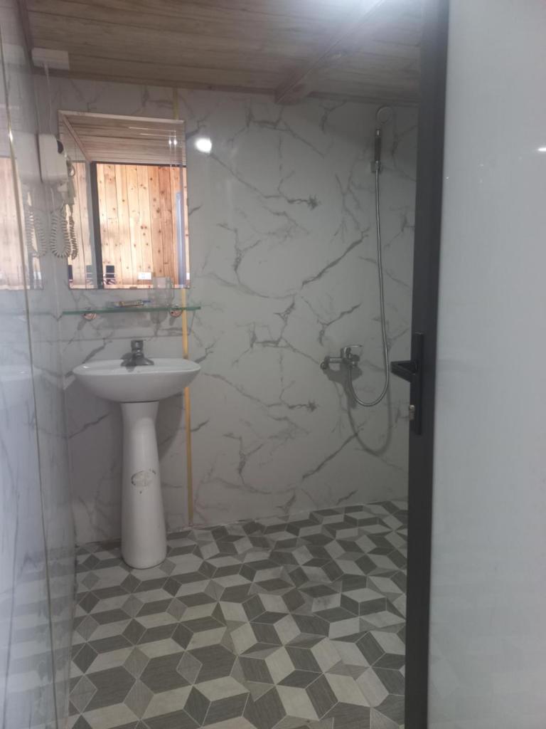 VALLEY VIEW COFFEE & STAY