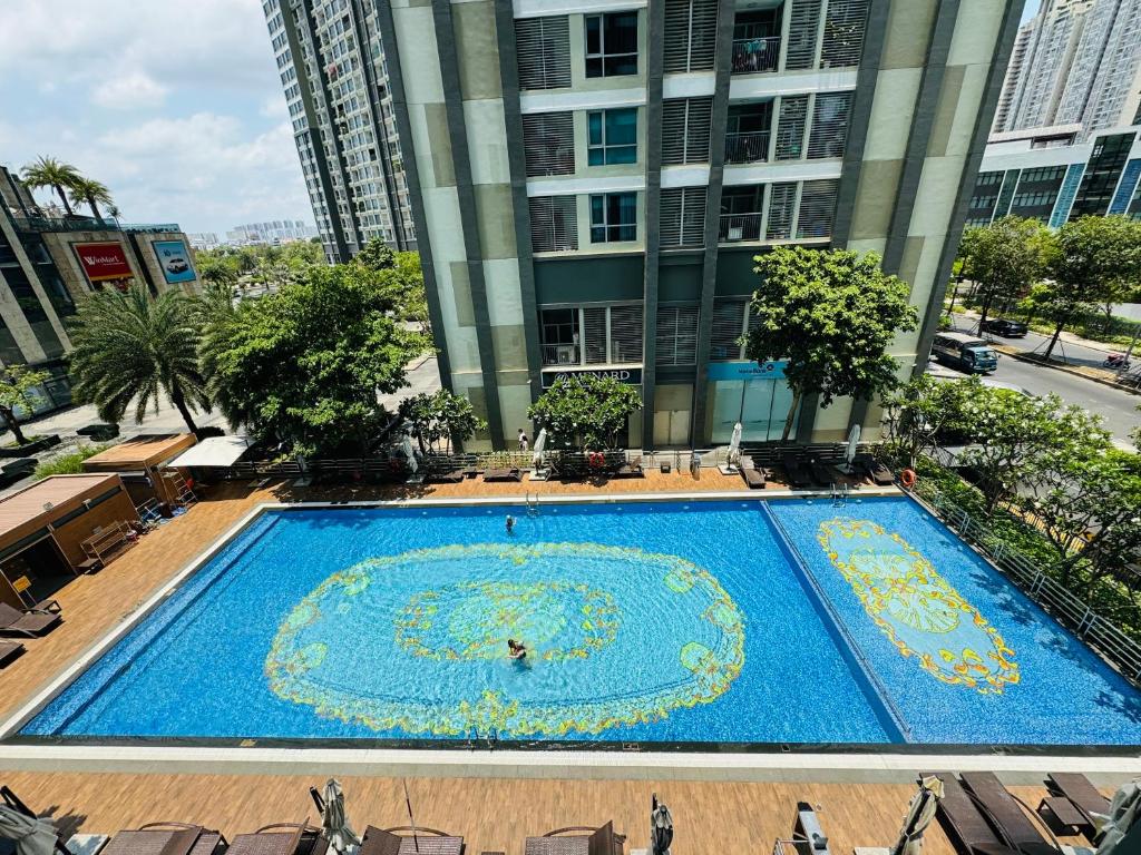 VINHOMES LANDMARK CONDOTEL SUITE
