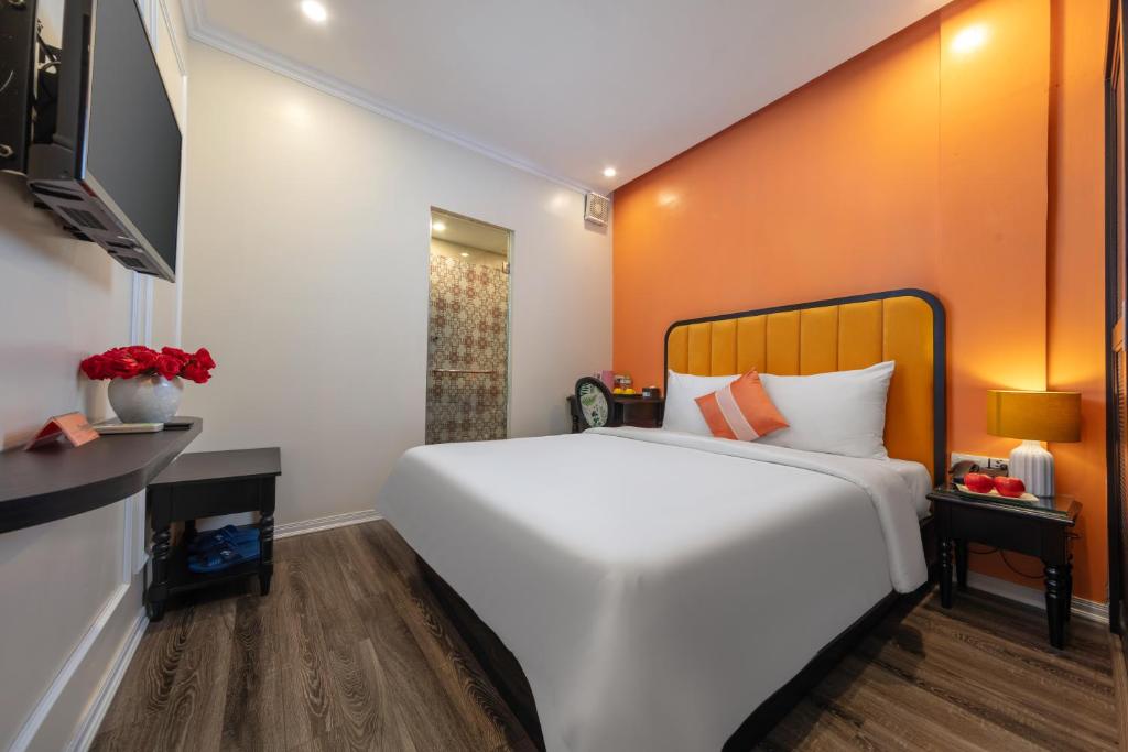 Omina Boutique Hotel & Restaurant