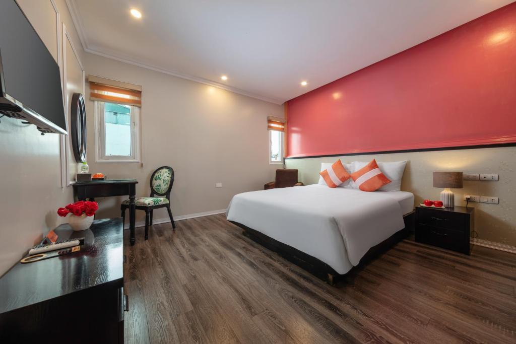 Omina Boutique Hotel & Restaurant