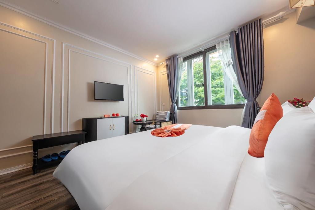 Omina Boutique Hotel & Restaurant