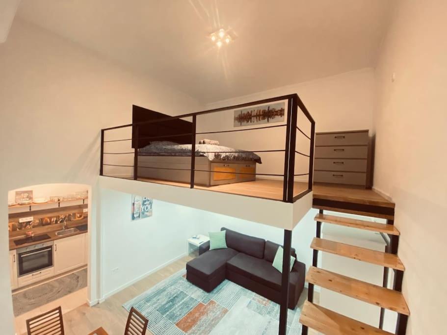 Ground floor cozy apartment - Tap to explore photos