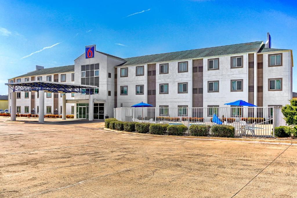 Motel 6-Killeen, TX photo 1