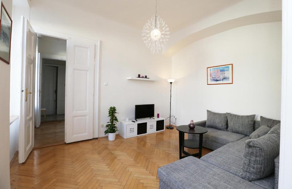 Апартаменты (Стандартные апартаменты), Апартаменты Greg Kampa Prague