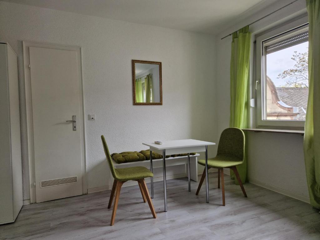 Ricks City Hotel Room Type - Triple Room with Shower