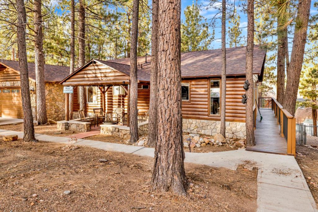 Mockingbird Mountain Getaway #2380 image
