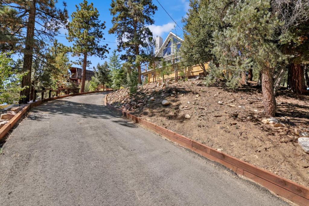Chimney Peak Chalet #2048 image