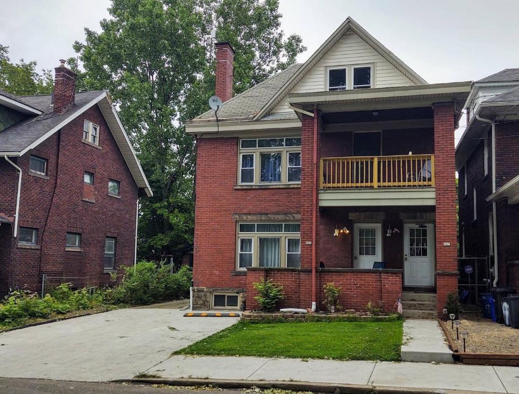 Boulevard Park Apartments image
