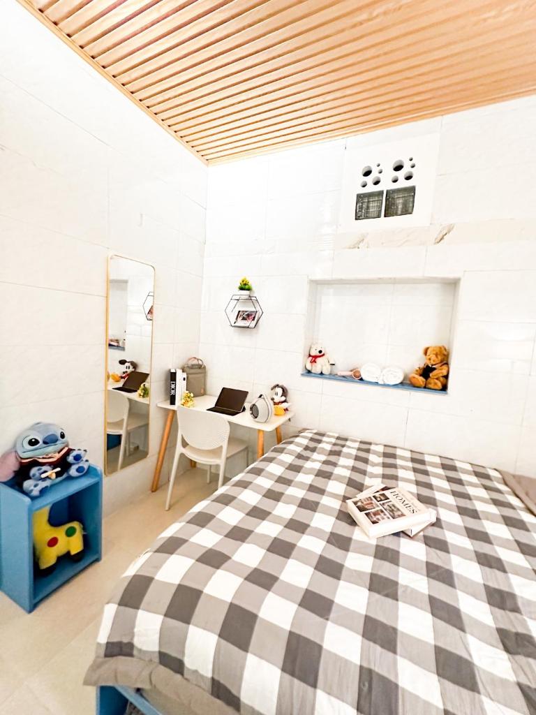 La Casa Di Decembre Trần Hưng Đạo