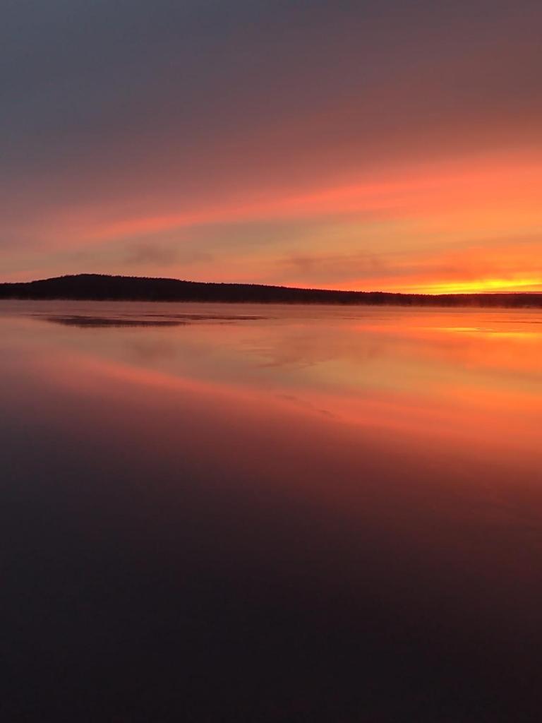 Lake Norva Lodge - Tap to explore photos