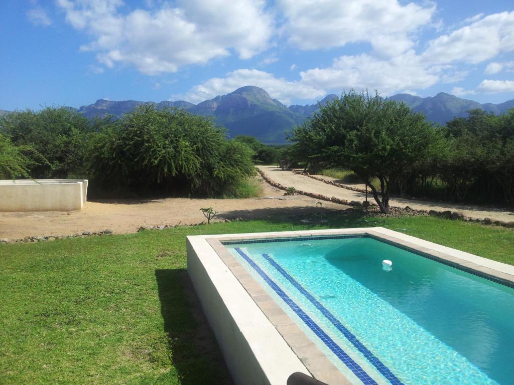 Beautiful Mountain Views From A 2-Bedroom Home With Pool photo 2