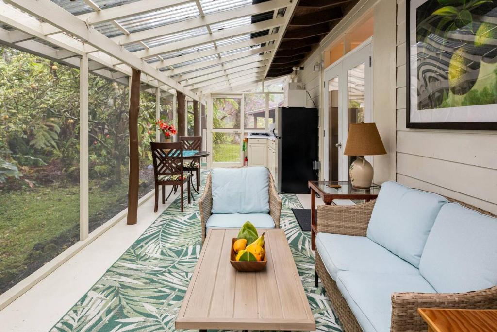Lemon Tree Lanai image