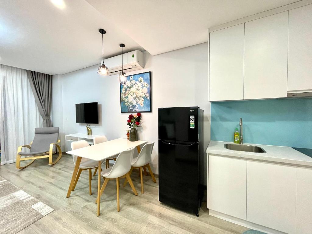 2005 Luxury Apt - Sunrise On The Ocean Ocean- Marina Suites