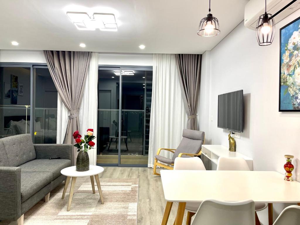 2005 Luxury Apt - Sunrise On The Ocean Ocean- Marina Suites