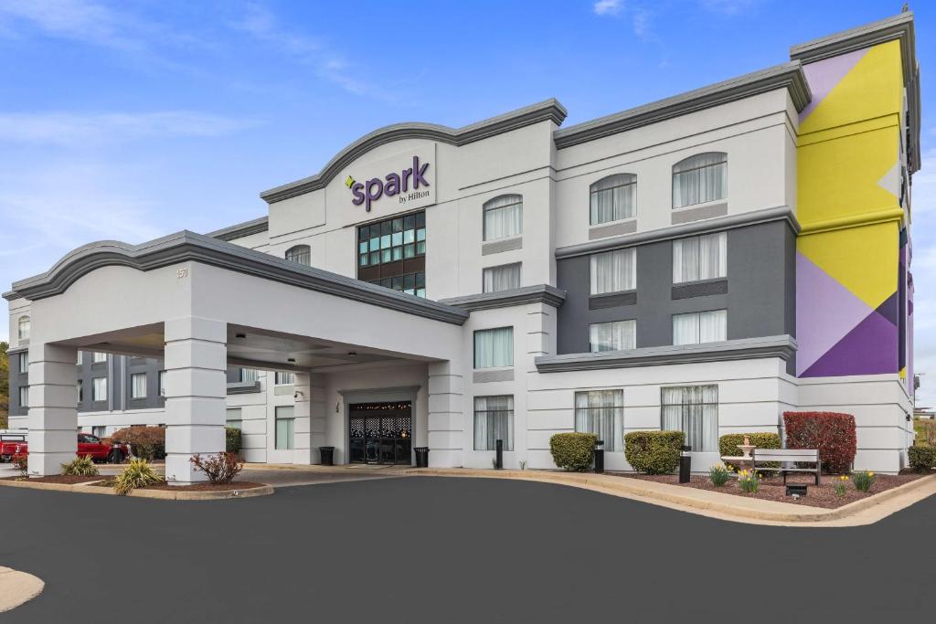 Spark by Hilton Winchester image