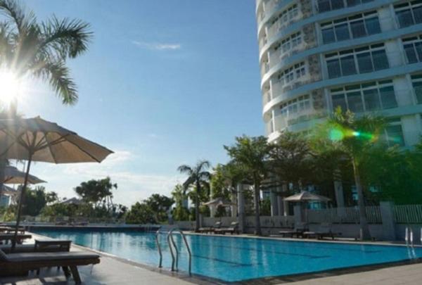 Azura Appartment City View