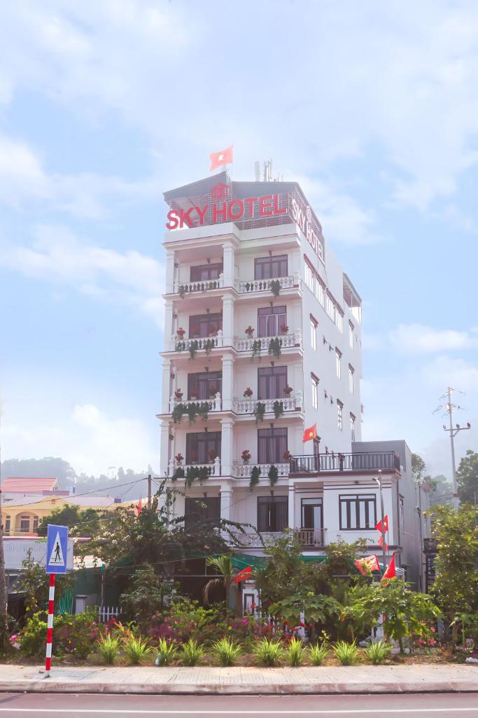 Cat Ba Sky Hotel