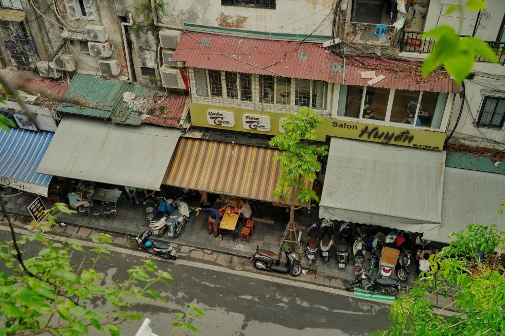 Bu Studio Hồ Hoàn Kiếm