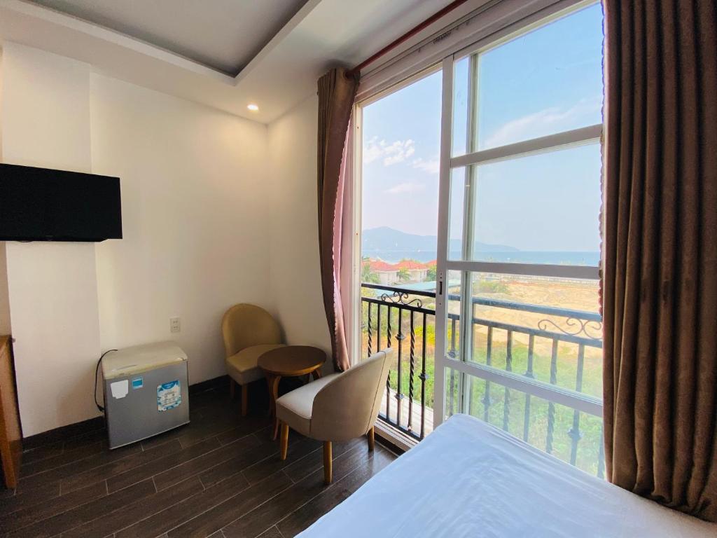 Misa beachside hotel