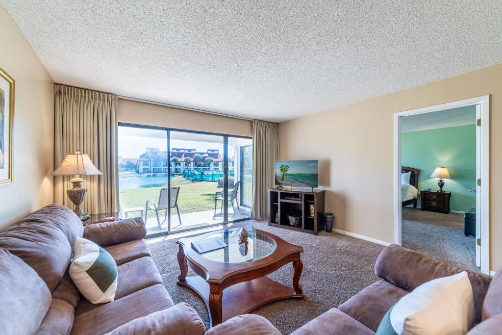 Edgewater Villa 2504 'By The Pool' image