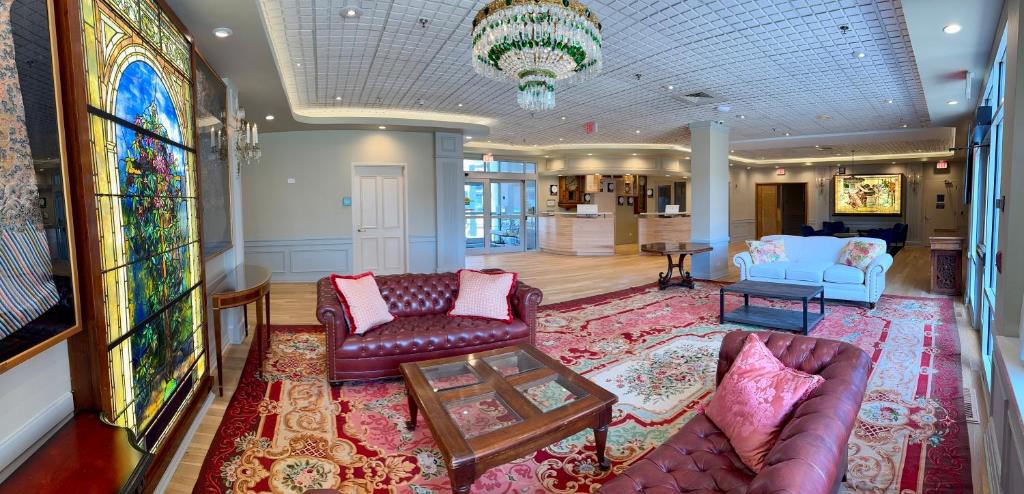 The Gem Museum Suites image