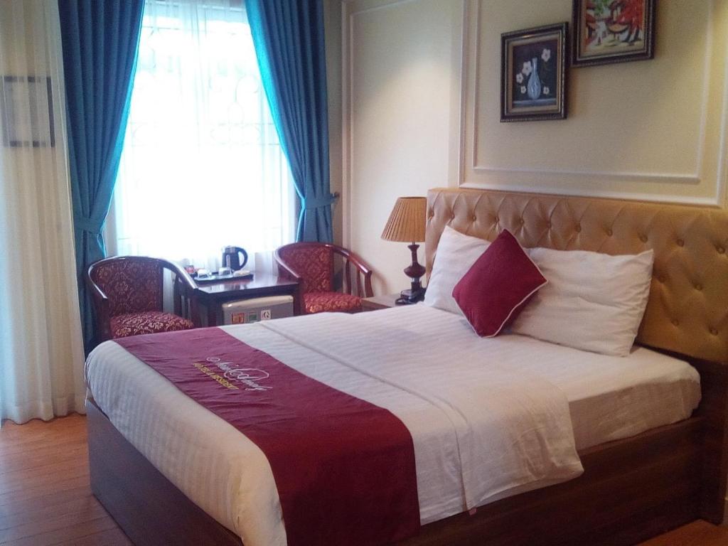 New Amely Hotel and Resident