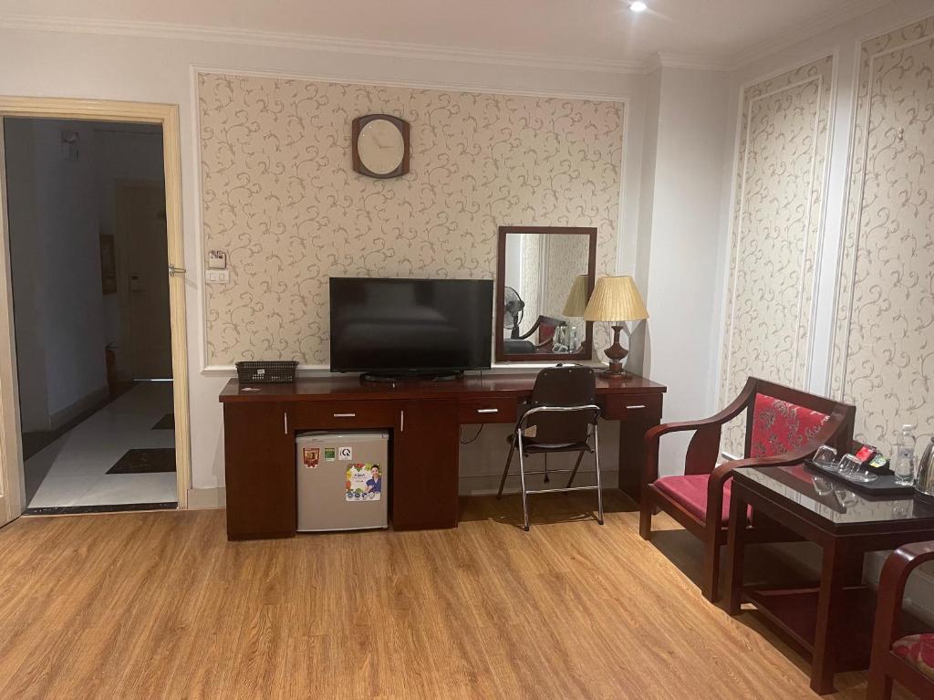 New Amely Hotel and Resident